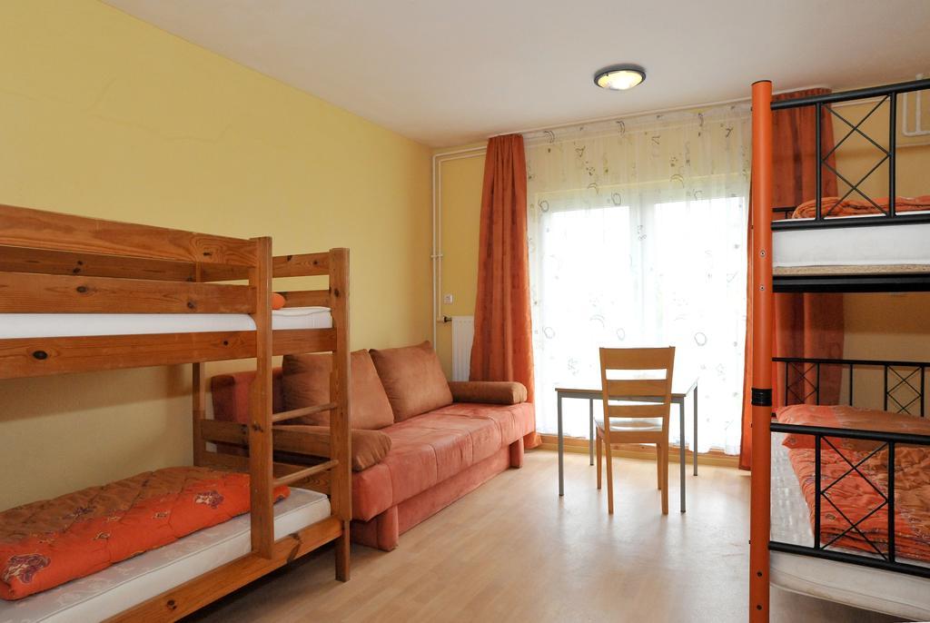 Nohotel Hostel Dranske Szoba fotó