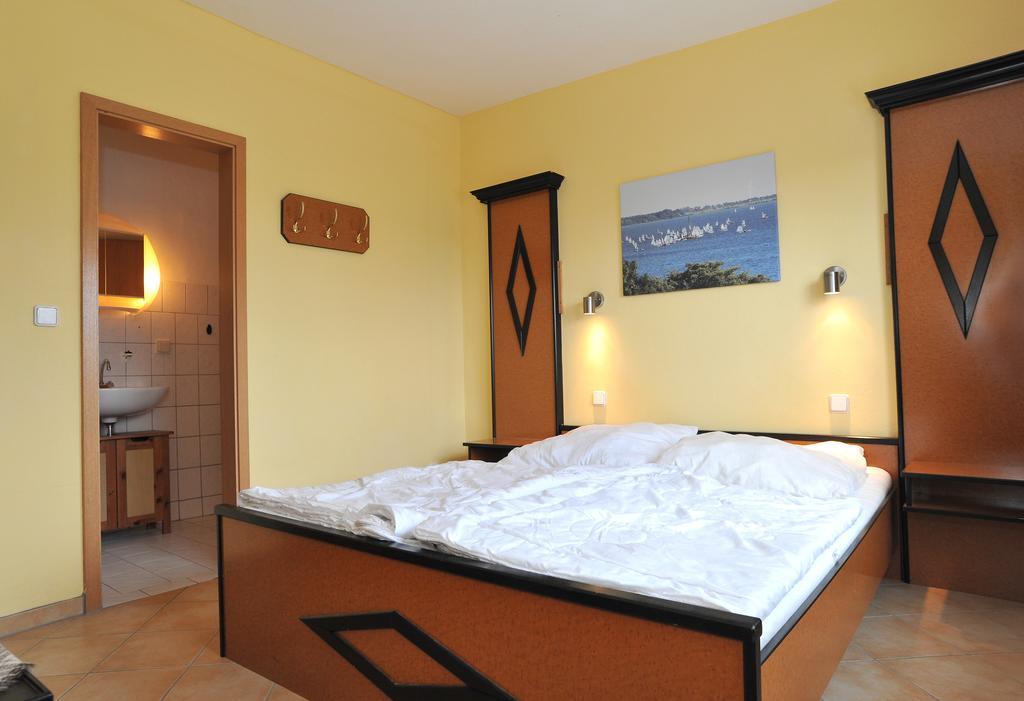 Nohotel Hostel Dranske Szoba fotó